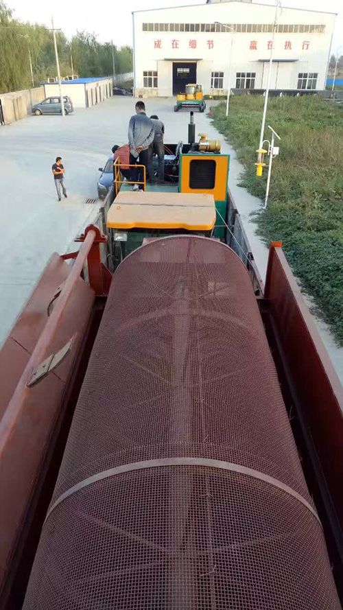 重慶有機(jī)肥設(shè)備發(fā)貨現(xiàn)場圖3