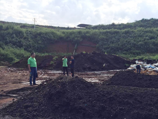 豬糞有機(jī)肥一噸多少錢(qián)？