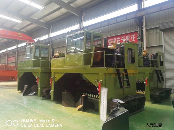 有機肥發(fā)酵翻堆機、翻耙機設(shè)備怎么樣？好用嗎？