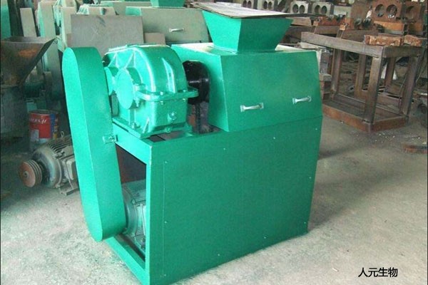 怎么選擇對輥擠壓造粒機的輥皮材料？